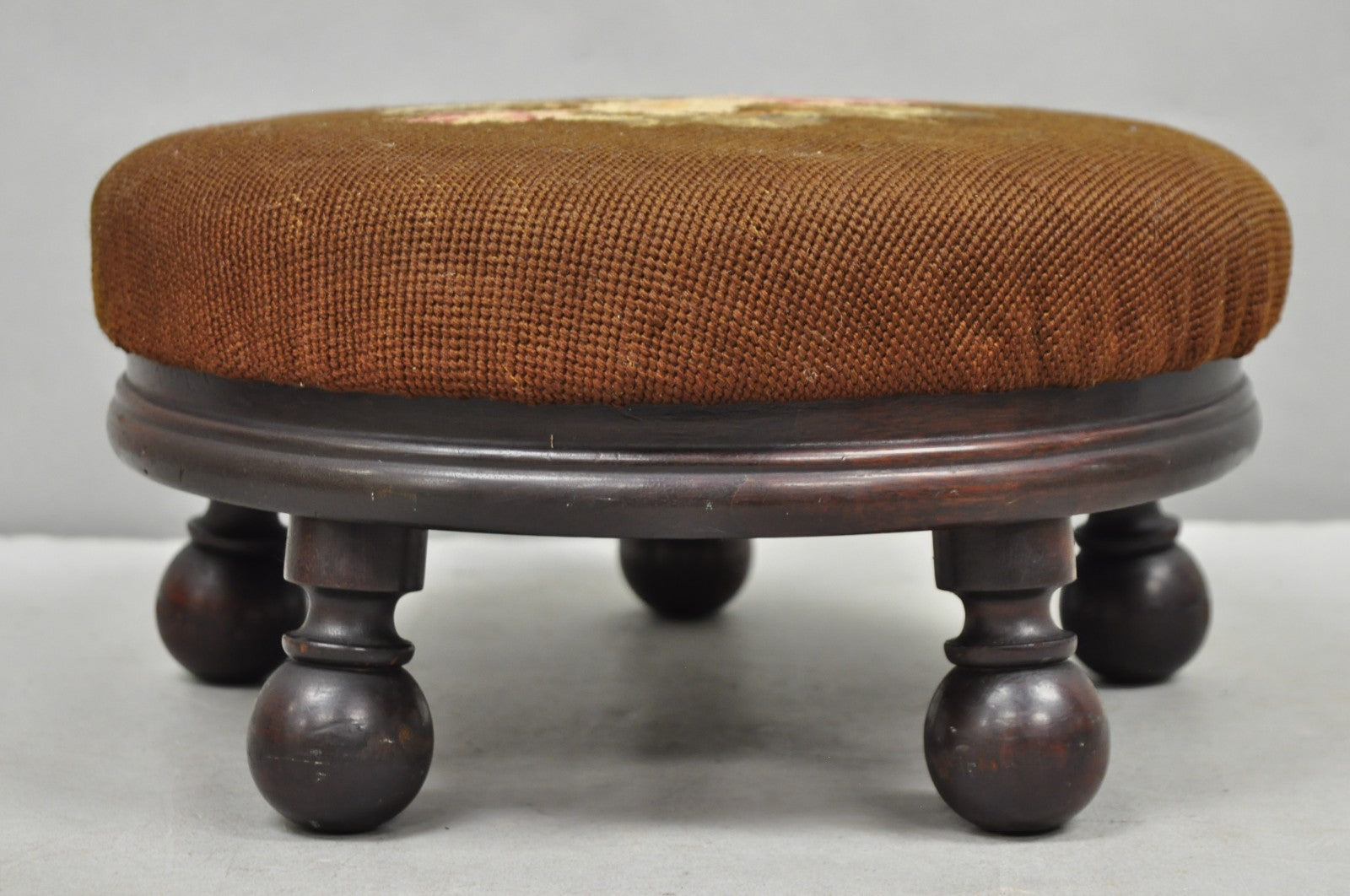 Antique Victorian Round Needlepoint Small Footstool Ottoman w/ 5 Walnut Bun Feet