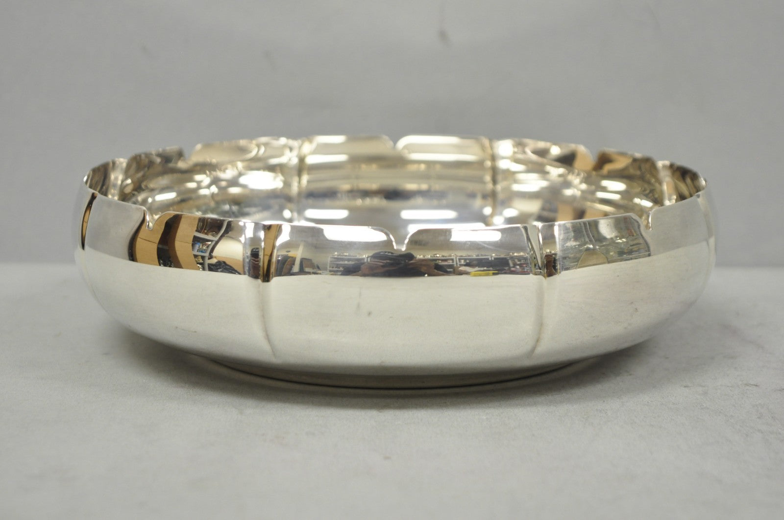 Vintage Lundt M-85 Silver Plated Round Scalloped Serving Candy Dish Bowl