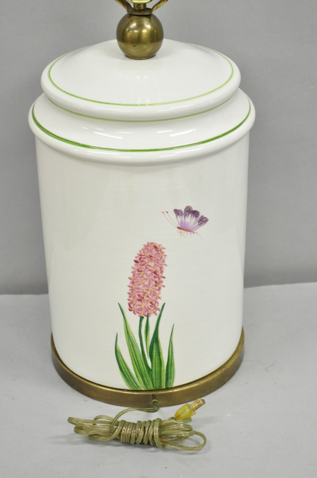 Paul Hanson French Country Porcelain Jardiniere Butterfly & Flower Table Lamp