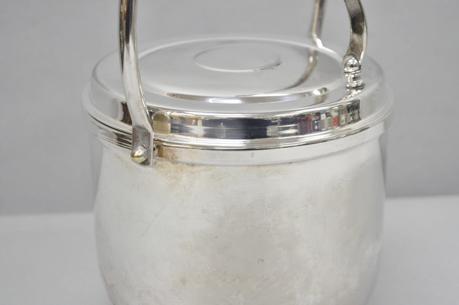 Vintage Art Deco Silver Plated Reticulating Hinge Bar Ice Bucket by Towle
