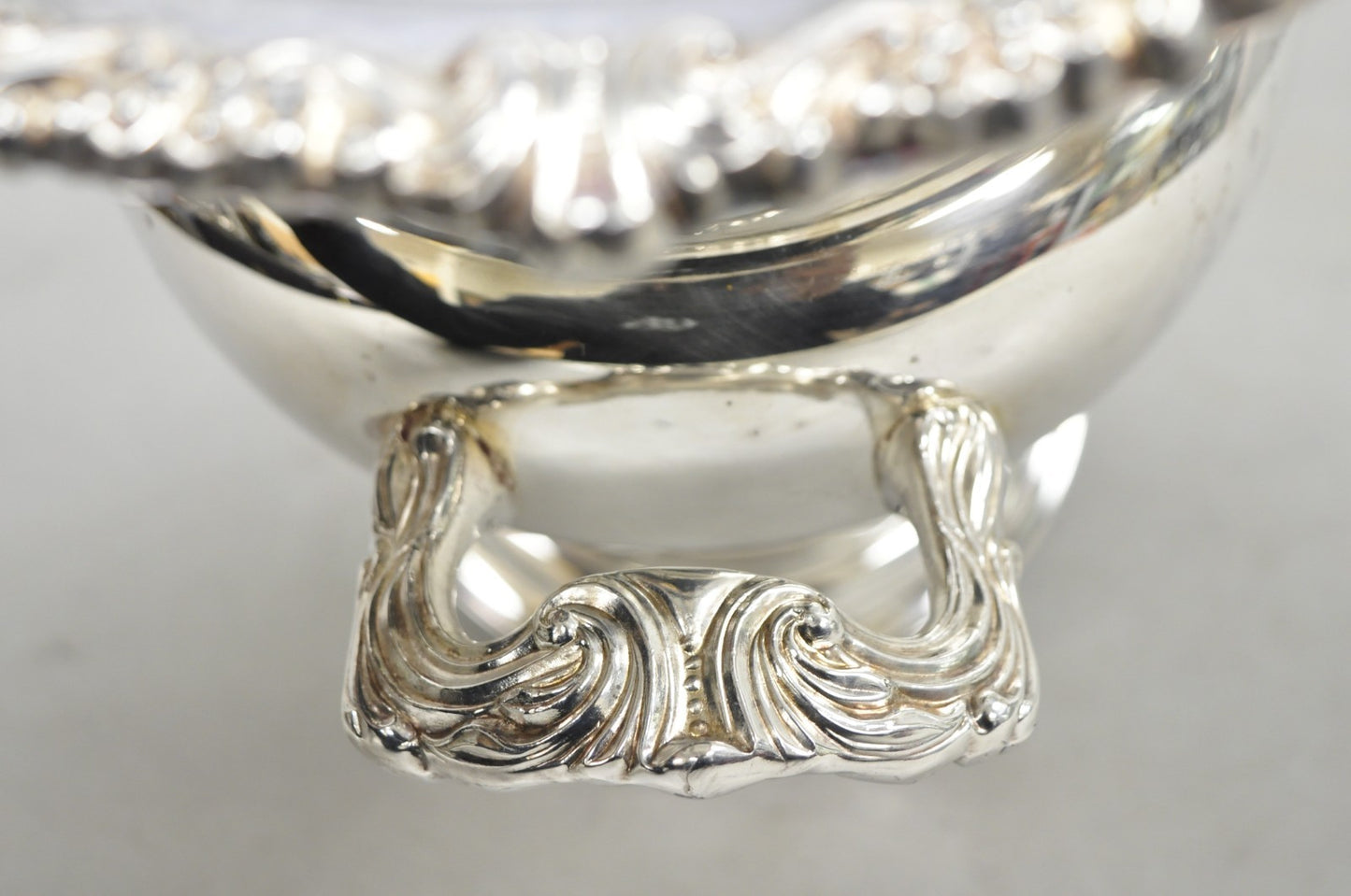 Vintage Sheridan Silver Plated Trophy Cup Urn Bar Champagne Chiller Ice Bucket