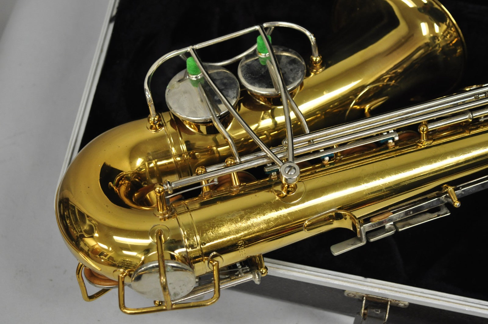 Vintage Bundy Selmer Brass Alto Saxophone in Hard Case Model 632379