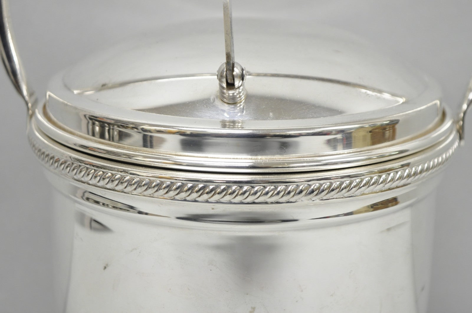 Vintage Victorian Silver Plated Reticulating Hinge Ice Bucket w/ "B" Monogram