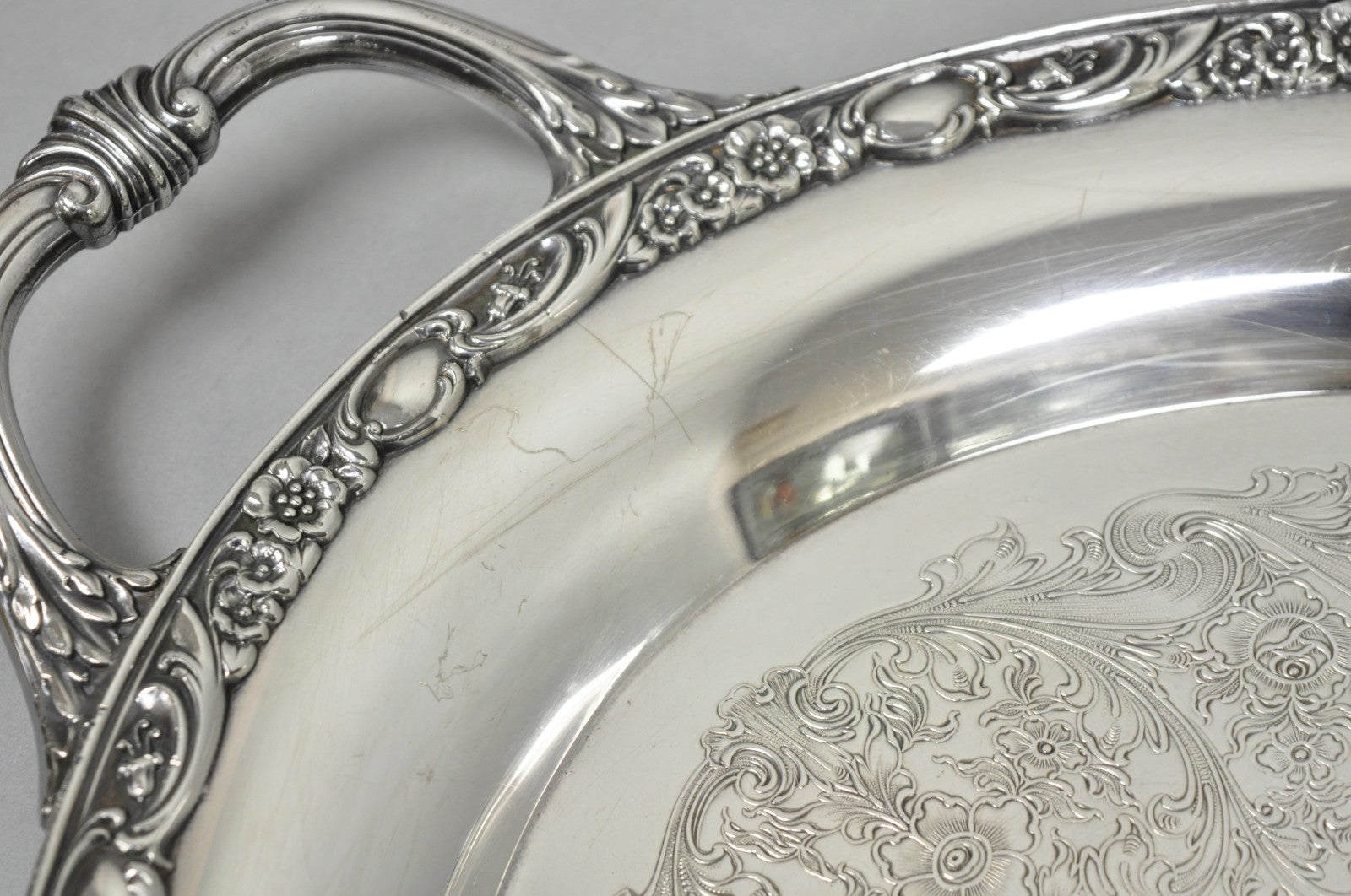 Vintage WM Rogers & Son "Victorian Rose" Silver Plated Oval Serving Platter Tray