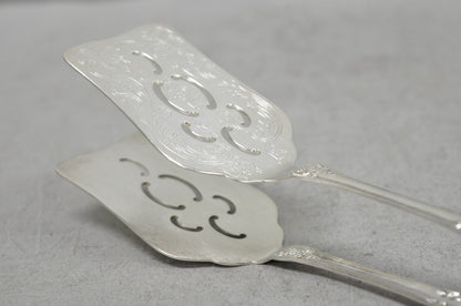 Vintage Wallace Baroque Silver Plated Pastry Sandwich Asparagus Vegetable Tongs