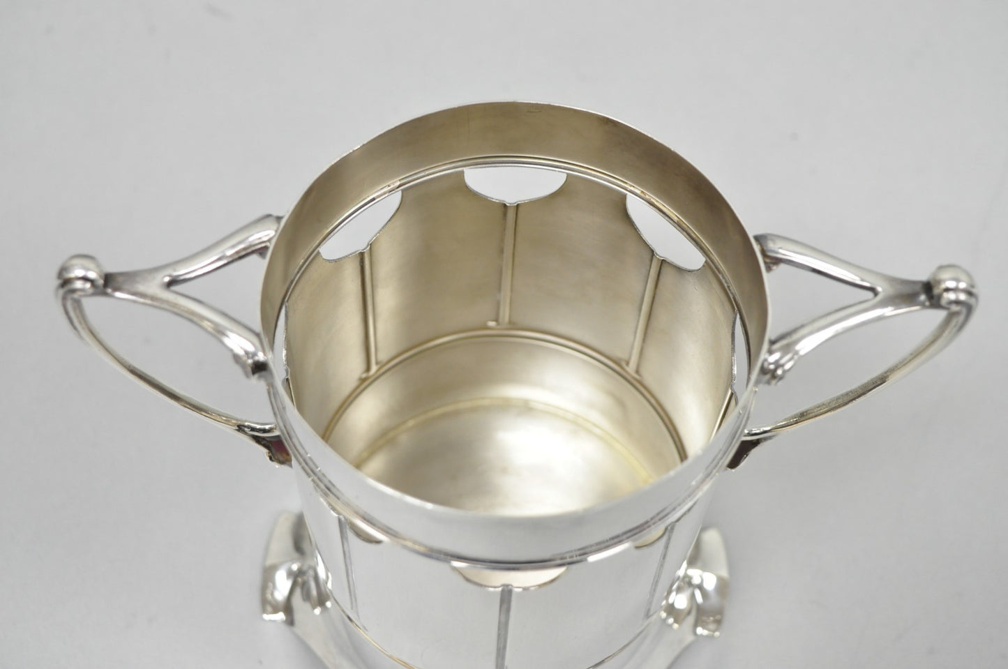 Roberts and Belk Art Nouveau Silver Plated Champagne Chiller Wine Bottle Coaster
