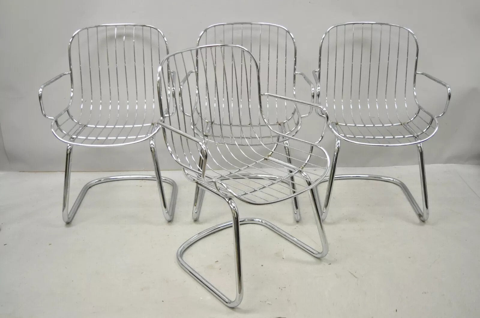 Mid Century Italian Modern Tubular Chrome Cantilever Dining Arm Chair - Set of 4