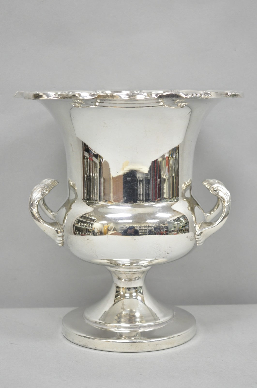 Vintage Towle Silver Plated Trophy Cup Urn Champagne Chiller Bar Ice Bucket