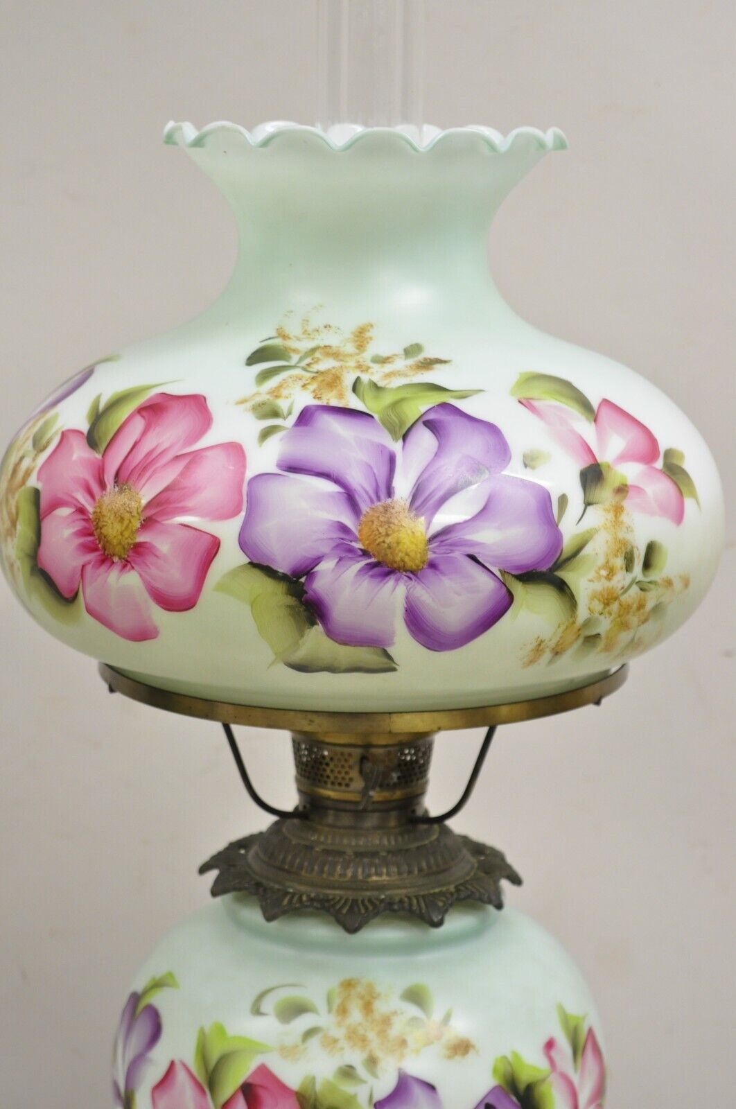 Vintage Victorian Gone With The Wind Hand Painted Parlor Hurricane Table Lamp