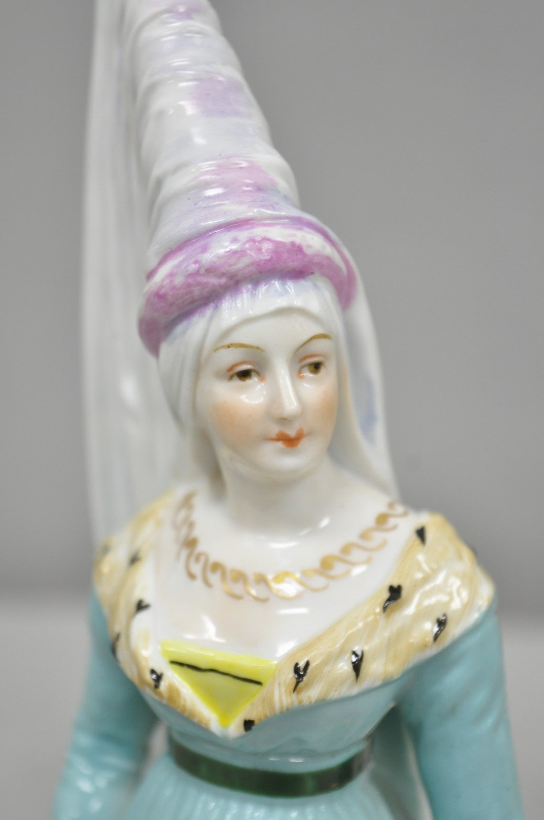 Antique Carl Thieme Potschappel German Dresden Porcelain Medieval Lady Figurine