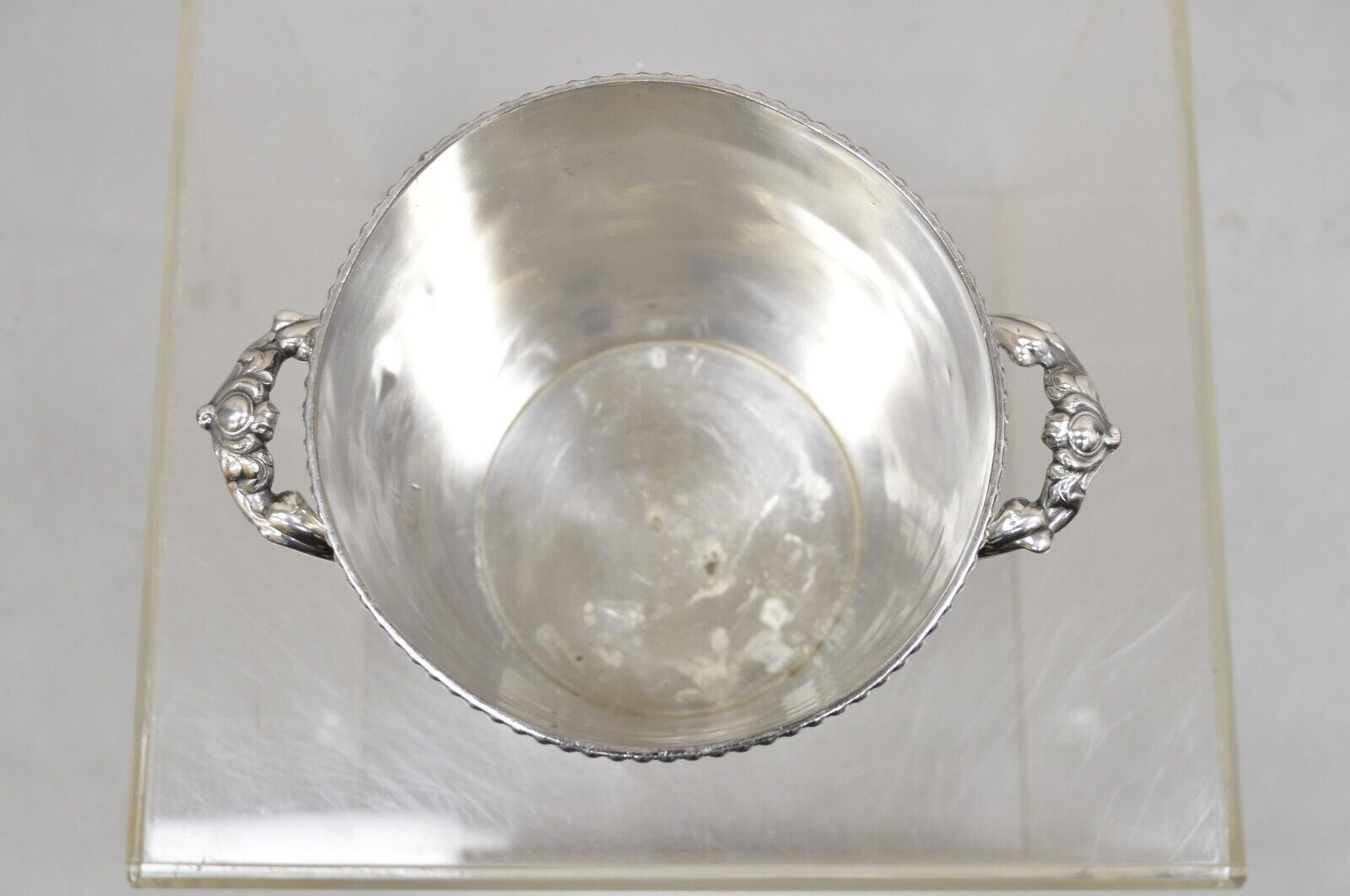 English Victorian Henry Hicks Silver Plated Champagne Ice Bucket Wine Chiller