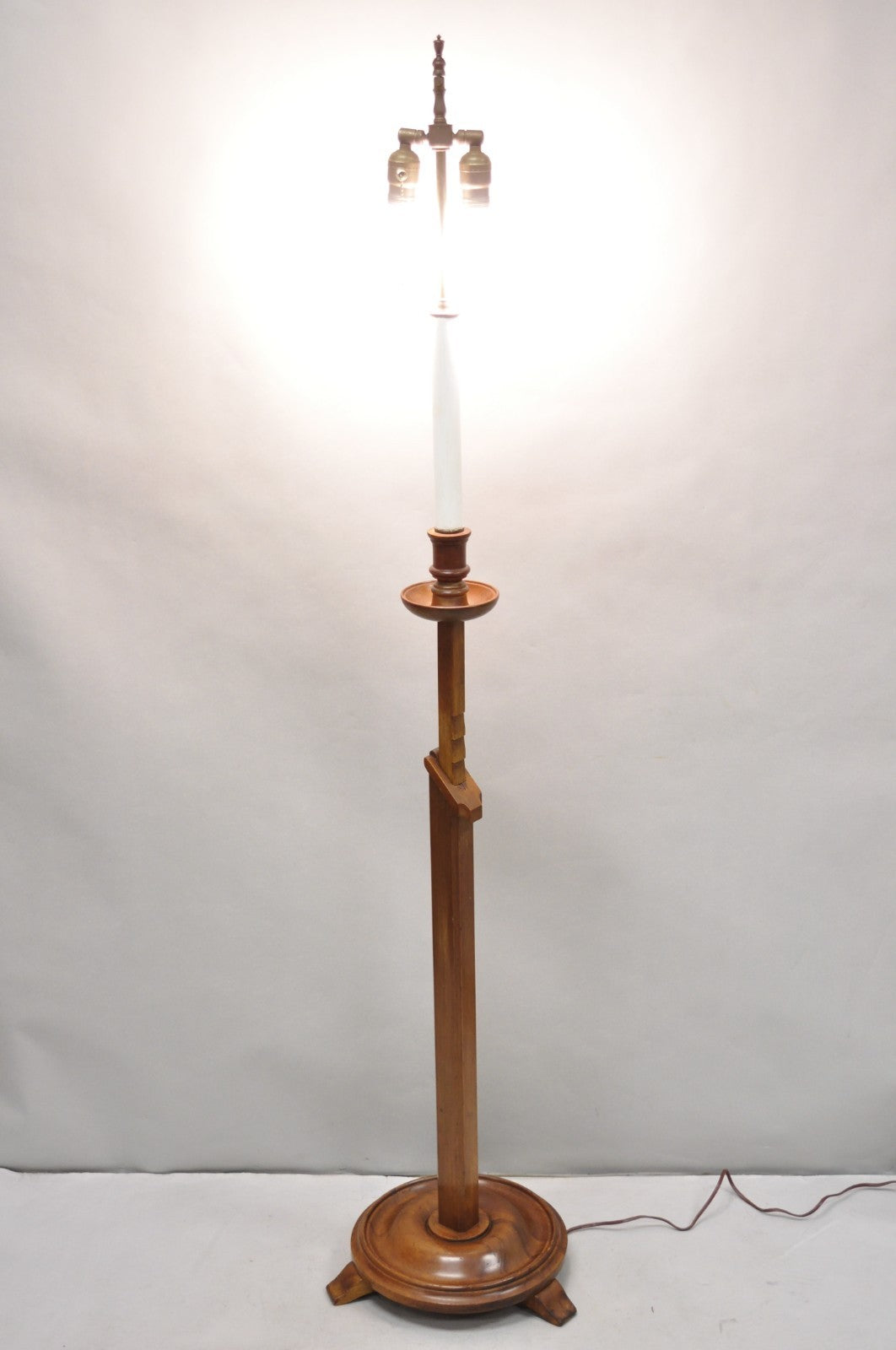 Vintage Frances Elkins Style Colonial Mahogany Ratchet Candlestick Floor Lamp