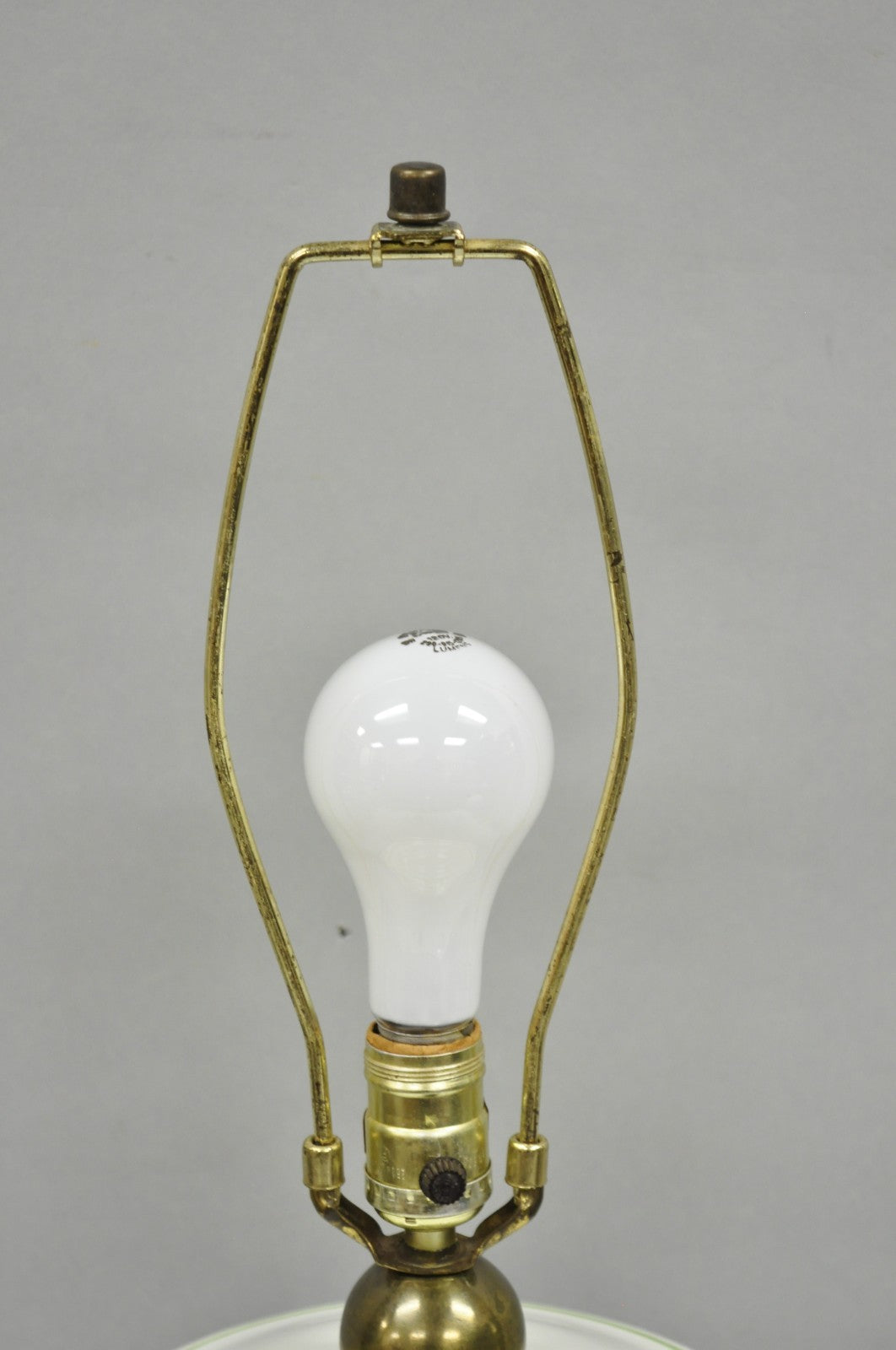 Paul Hanson French Country Porcelain Jardiniere Butterfly & Flower Table Lamp