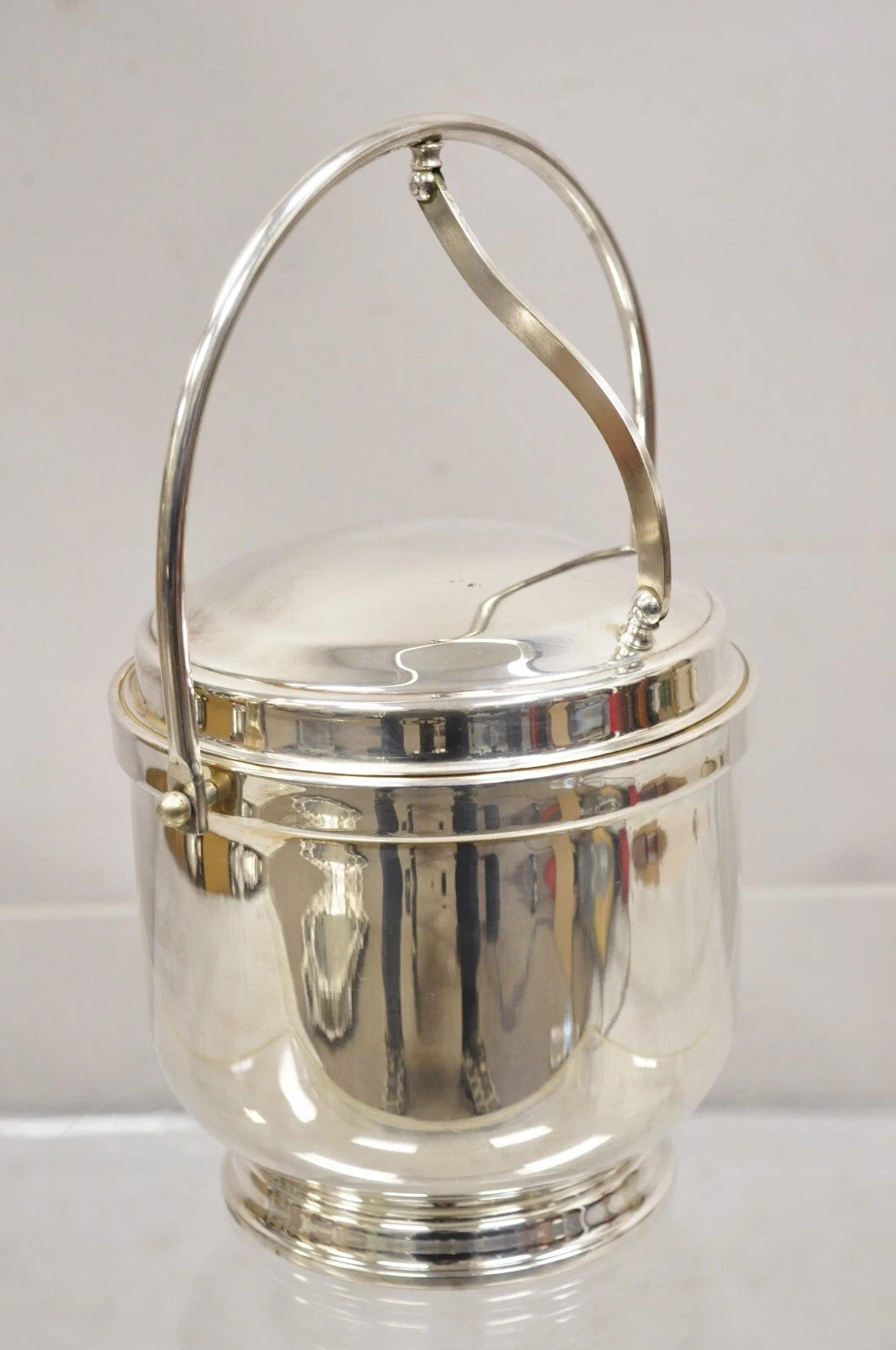 Vintage Wallace Mid Century Modern Silver Plated Glass Lined Hinged Ice Bucket