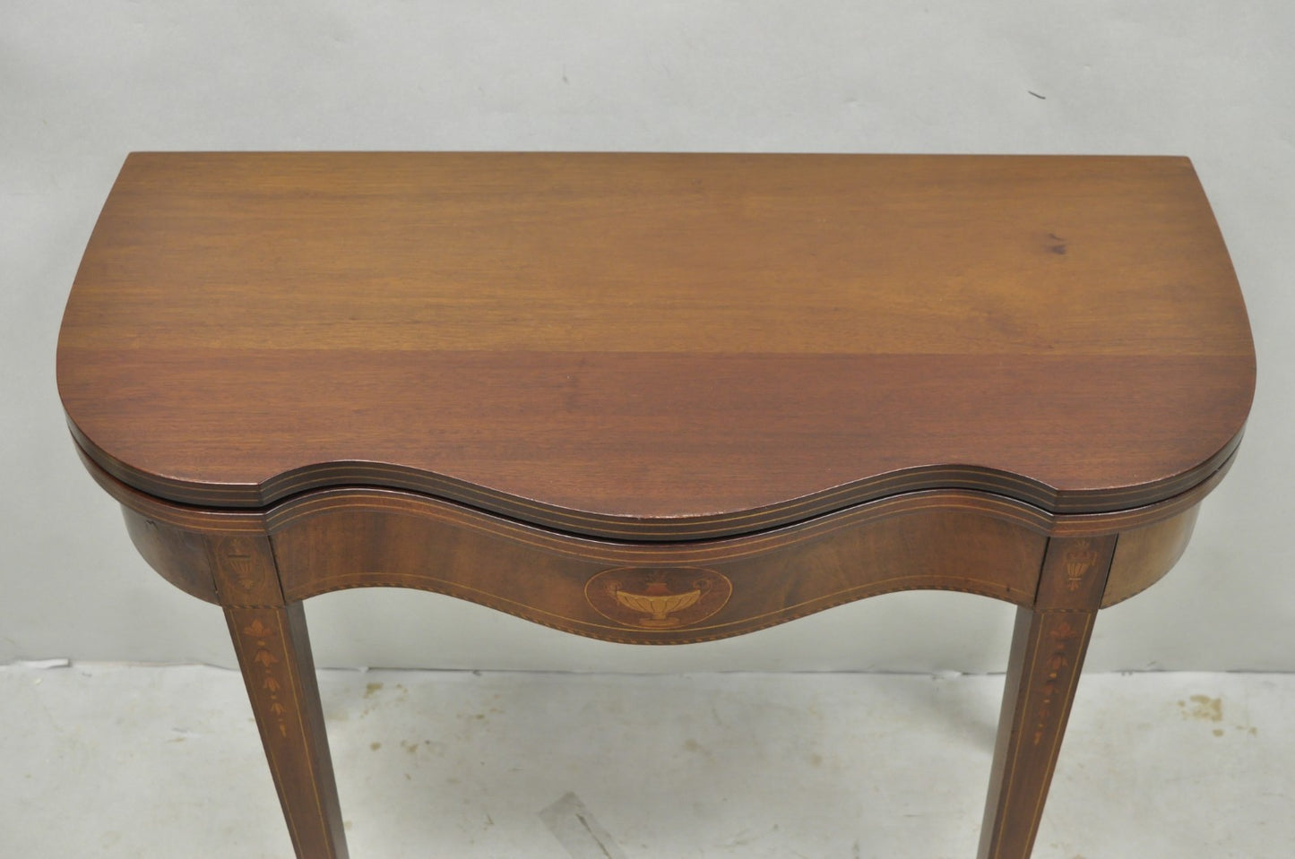 Antique Sheraton Federal Mahogany Urn Inlay Flip Serpentine Console Game Table