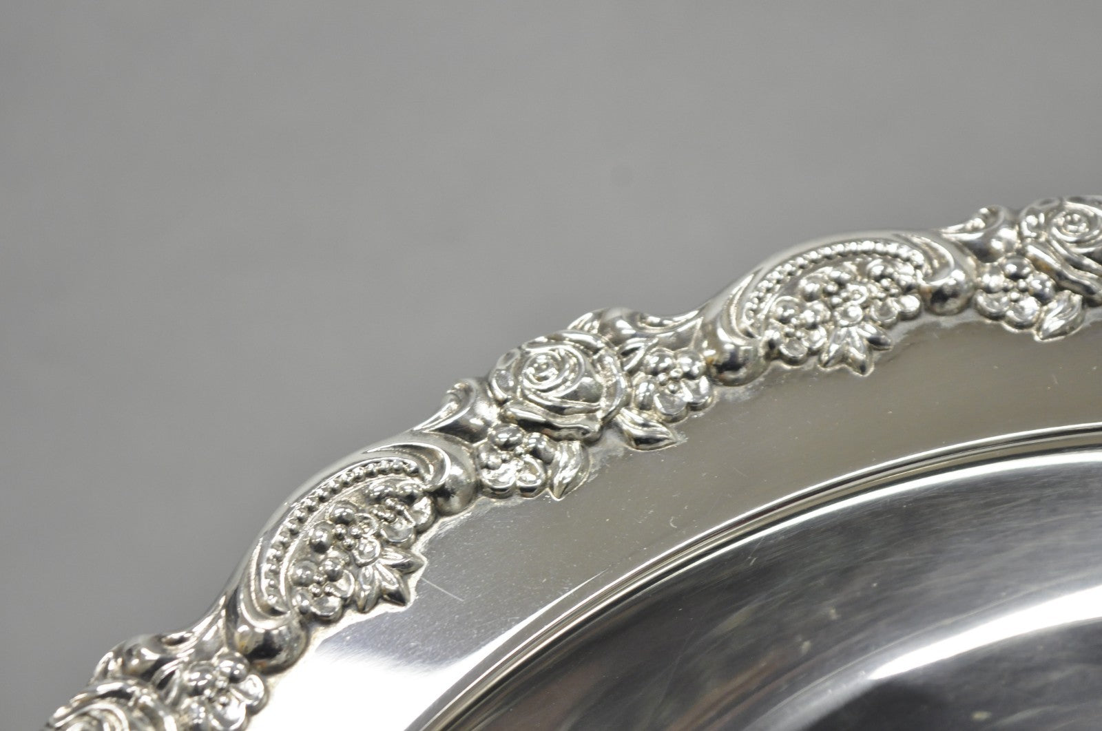 Vintage Oneida Victorian Silver Plated Punch Bowl Champagne Chiller Ice Bucket