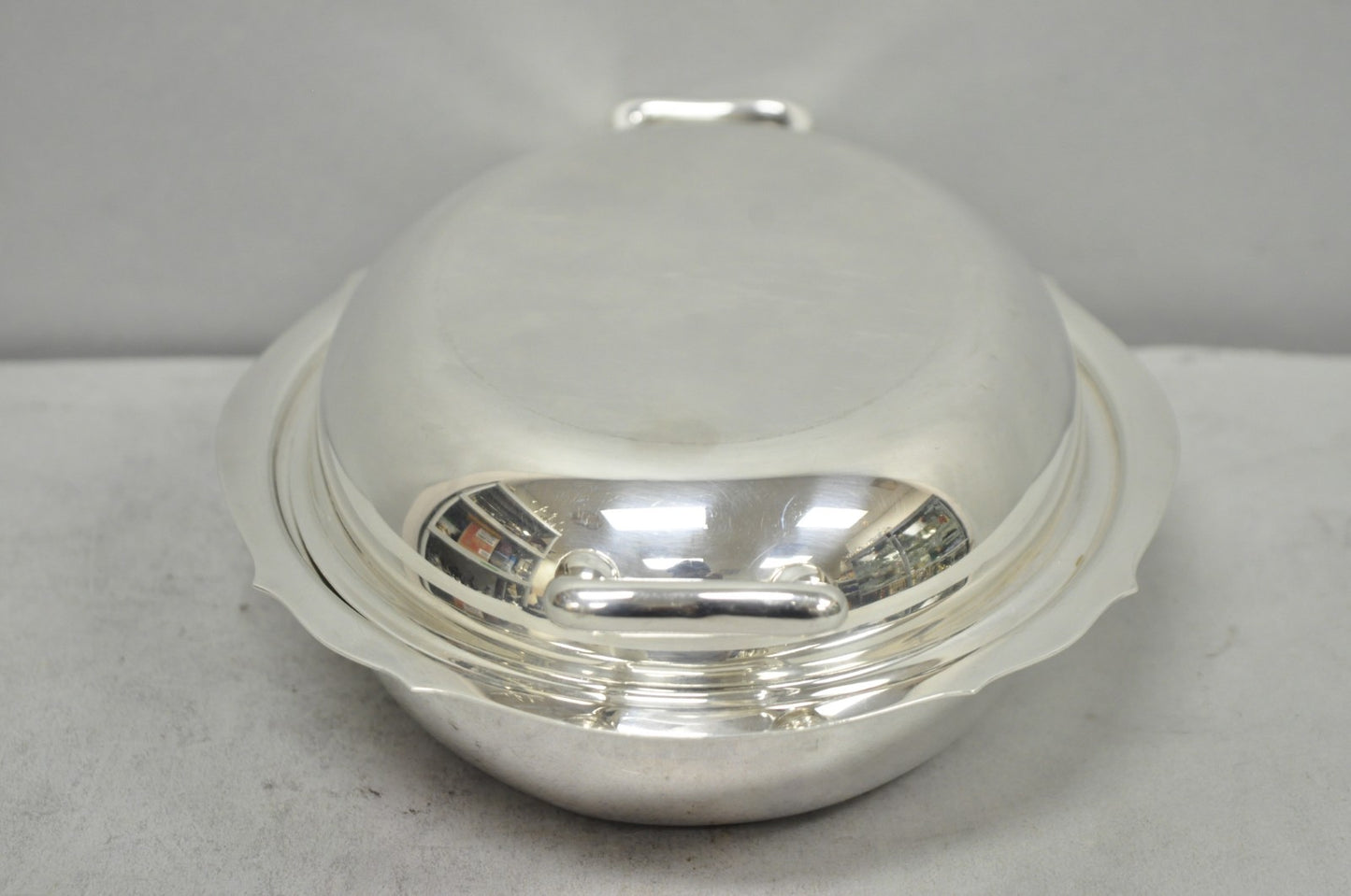 Vintage Towle 4046 Silver Plated Oval Covered Vegetable Serving Dish Platter