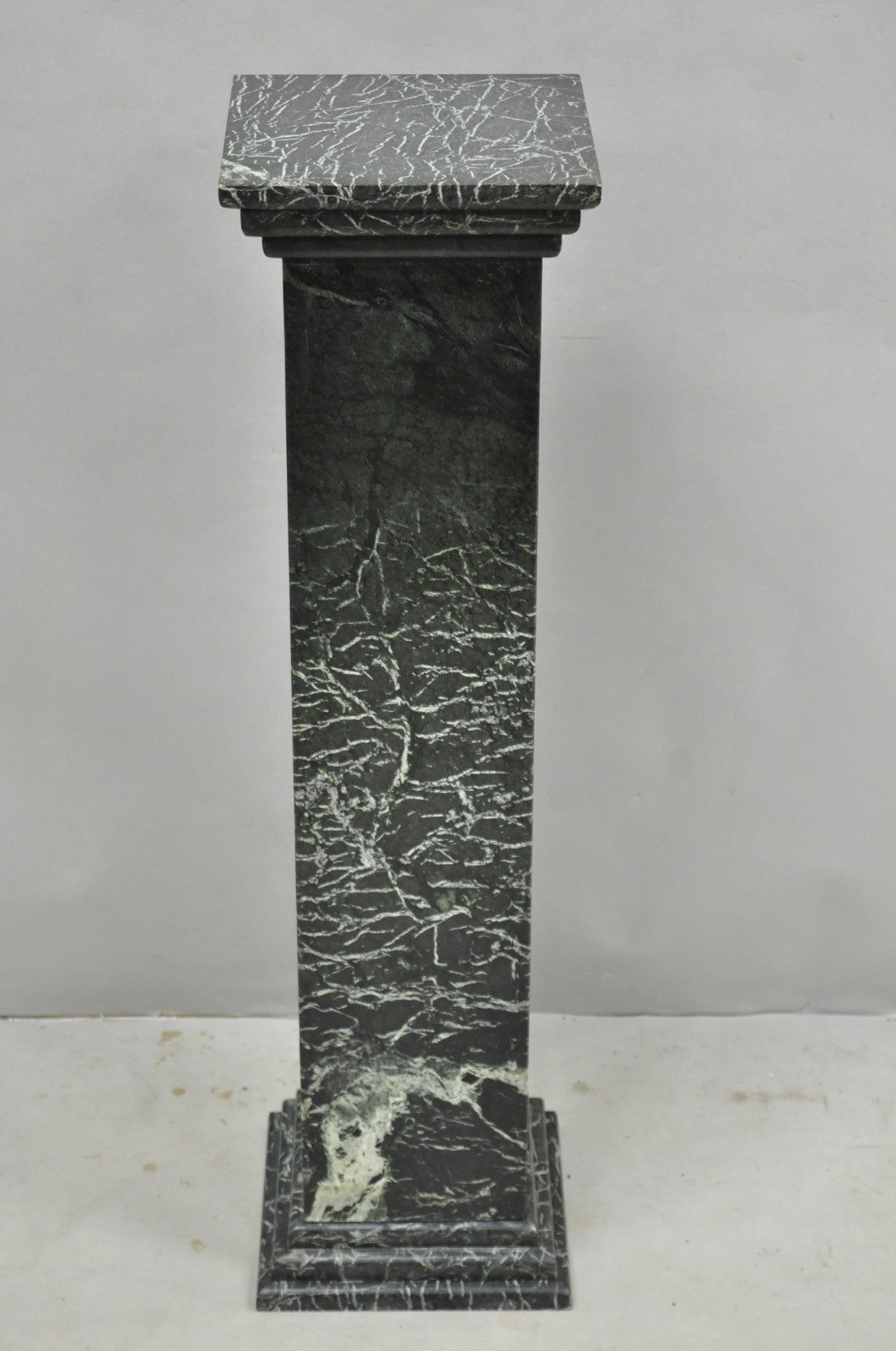 Vintage Italian Classical Style Dark Green Marble Square Column Pedestal Stand