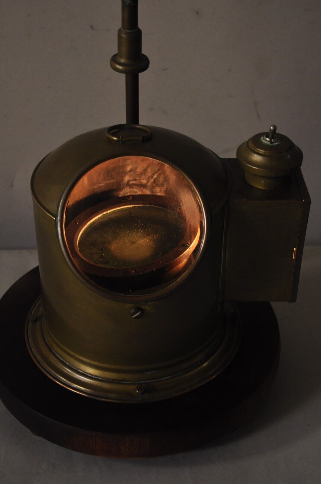 Antique English Victorian Nautical Brass Ship Binnacle Compass Table Lamp