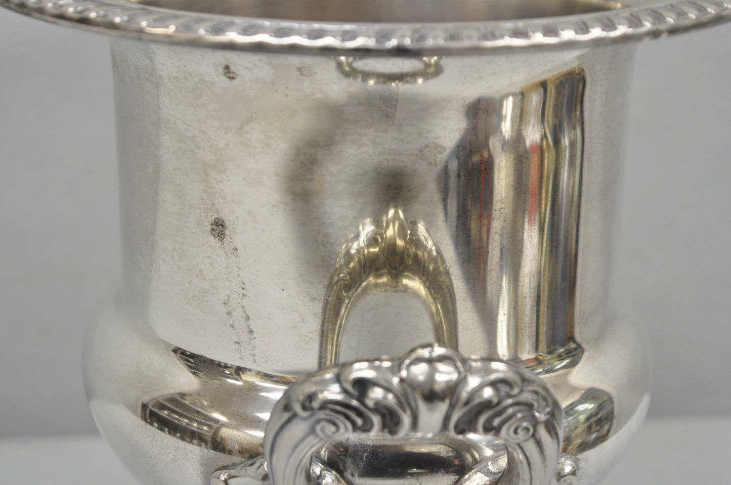Vintage Leonard Silver Plated Trophy Cup Urn Champagne Chiller Bar Ice Bucket