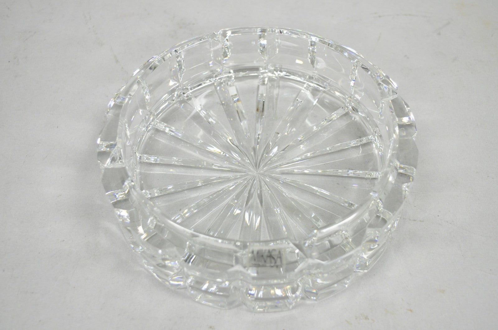 Vintage Highcrest by Mikasa Large 7" Leaded Crystal Glass Ashtray Cube Pattern