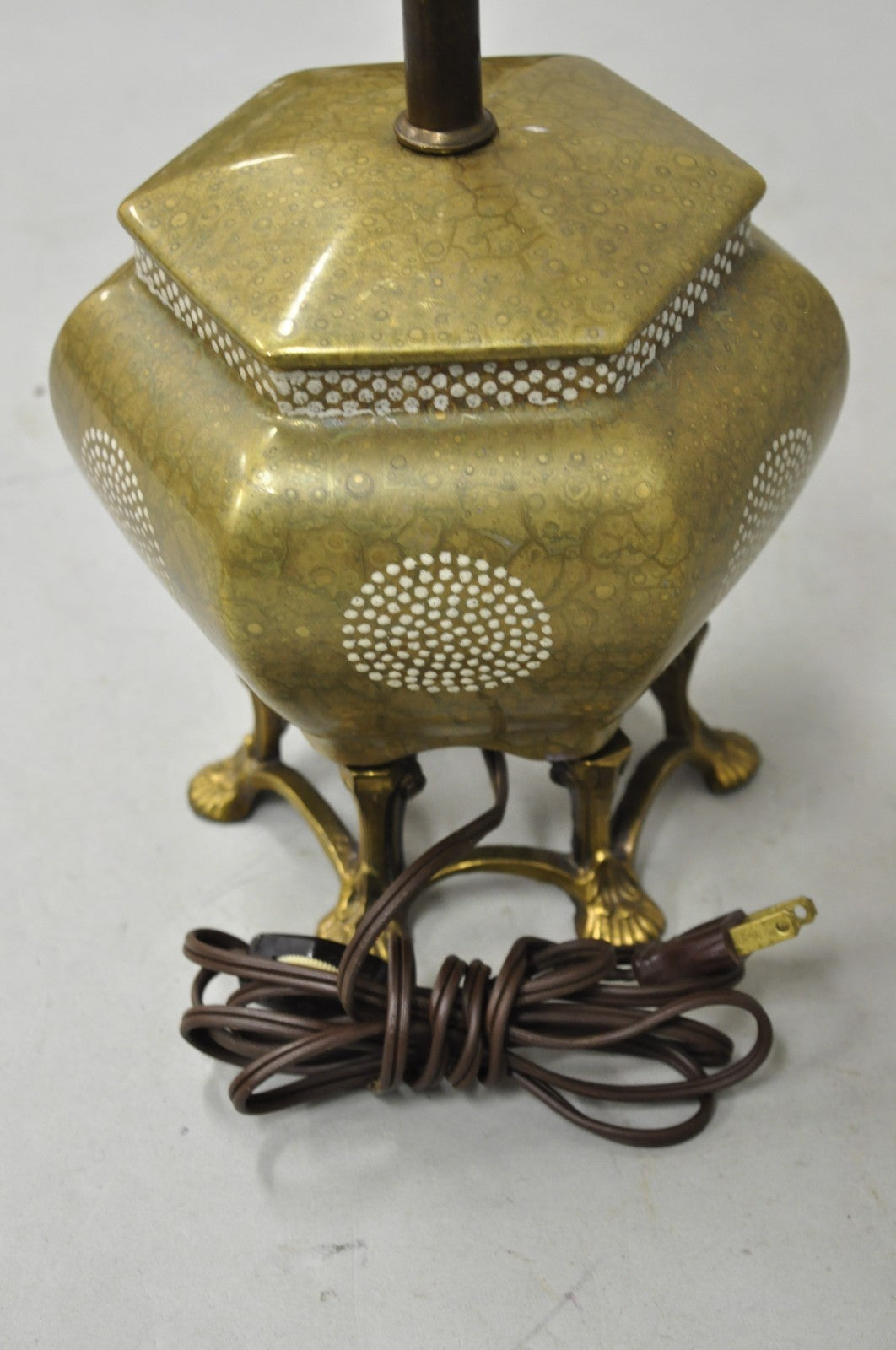 Vintage Oriental Small Porcelain Gold Oil Drop Painted Boudoir Table Lamp