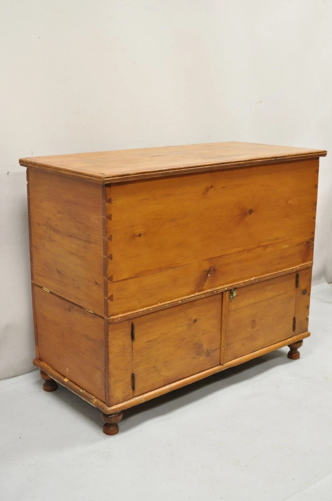 19th C. French Country Primitive Pine Wood 2 Tier Dovetailed Farmhouse Dough Box