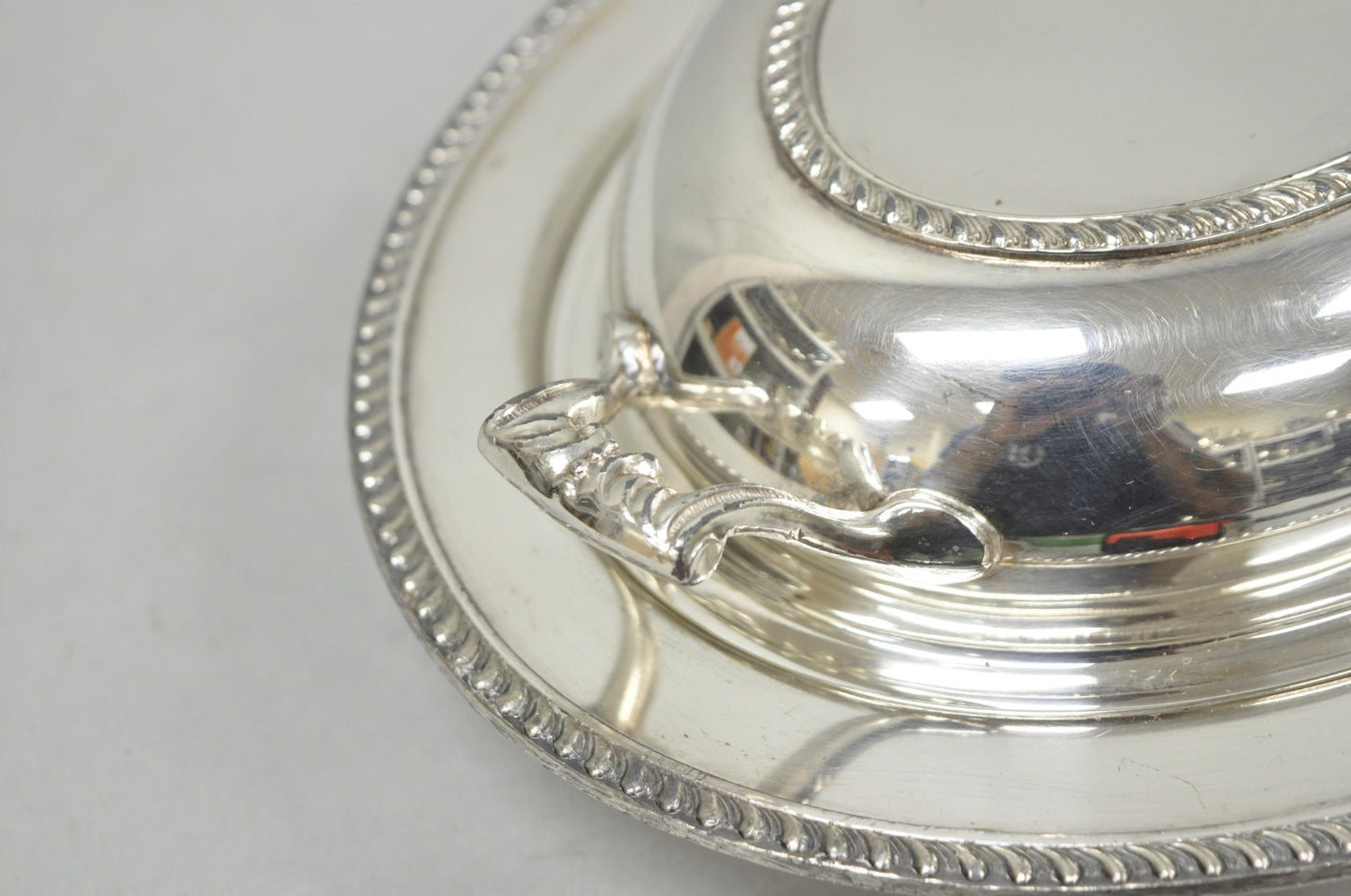 Vintage Modern Silver Mfg Co Silver Plated Twin Handle Vegetable Serving Dish