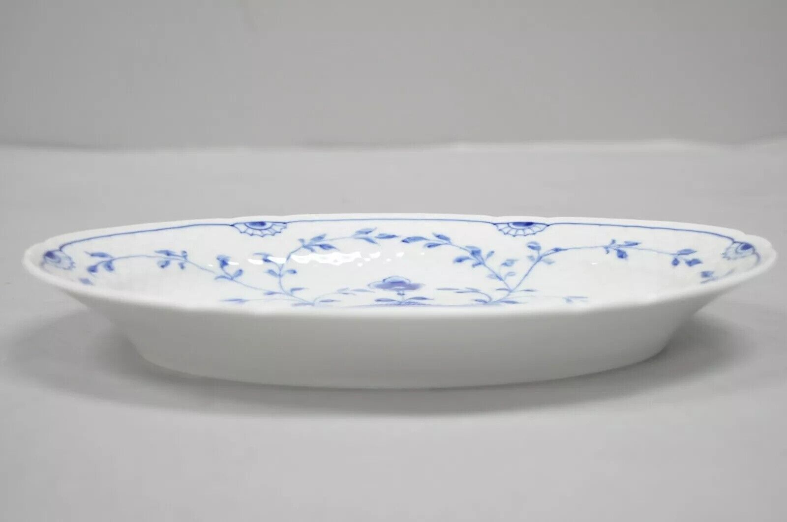 10" Oval Serving Platter 18 Bing and Grondahl B&G Kjøbenhavn Butterfly Lace Blue