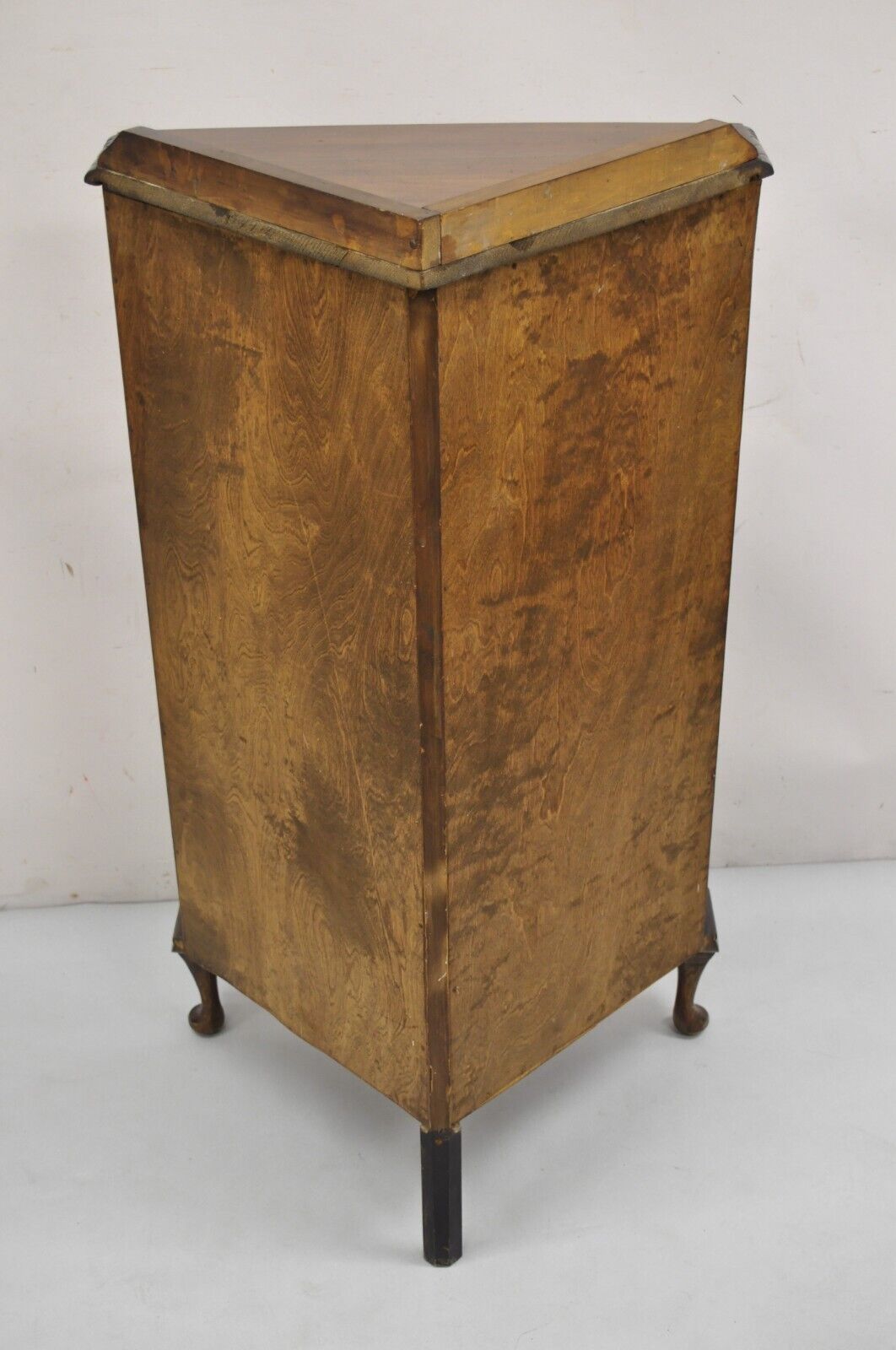 Antique German Art Deco Burl Walnut 2 Door Small Corner Curio Display Cabinet