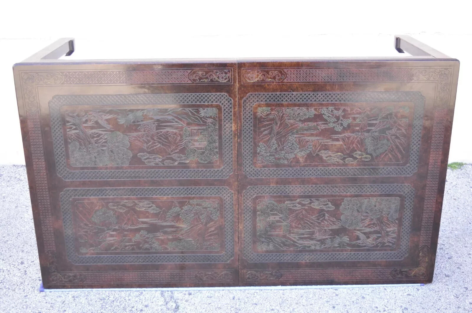Mario Buatta for John Widdicomb Faux Tortoiseshell Chinoiserie Dining Table