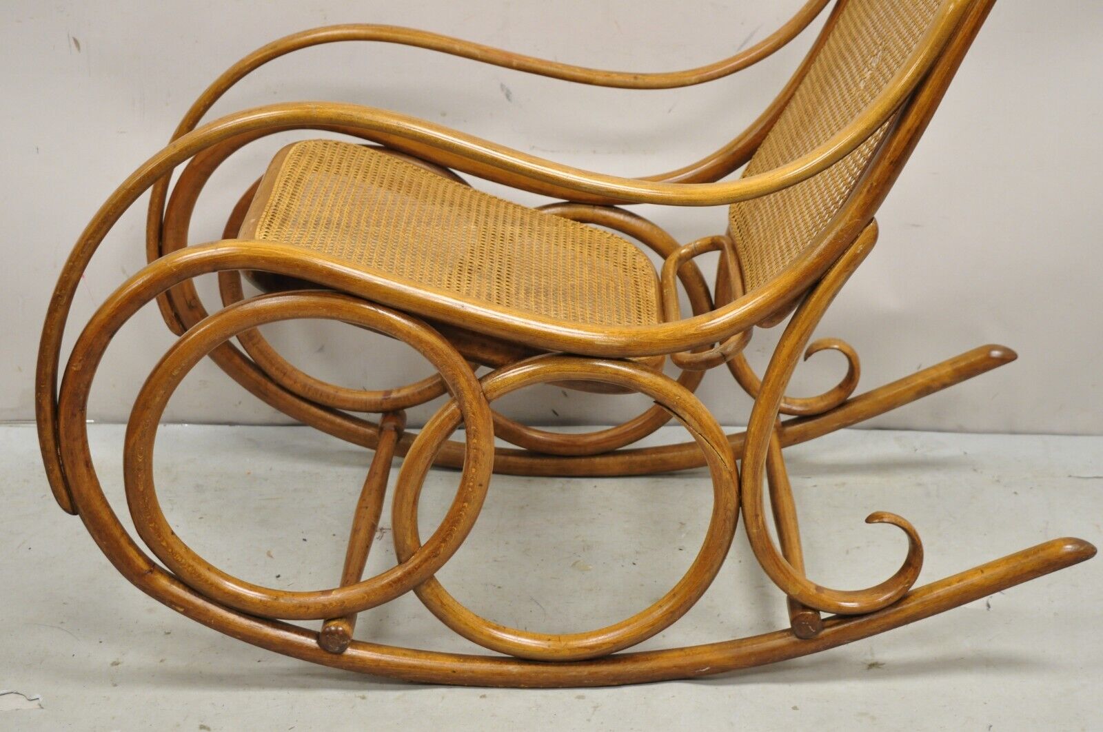 Vintage Michael Thonet Style Oak Cane Rattan Bentwood Rocking Chair Rocker