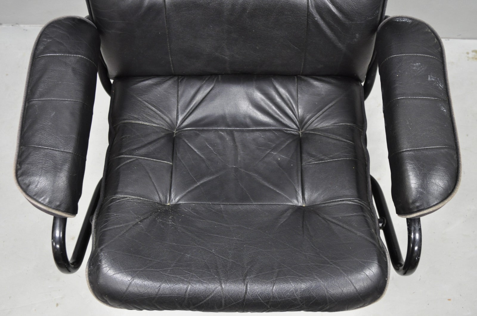 Vintage Black Leather Ekornes Stressless Style Swivel Recliner Lounge Chair