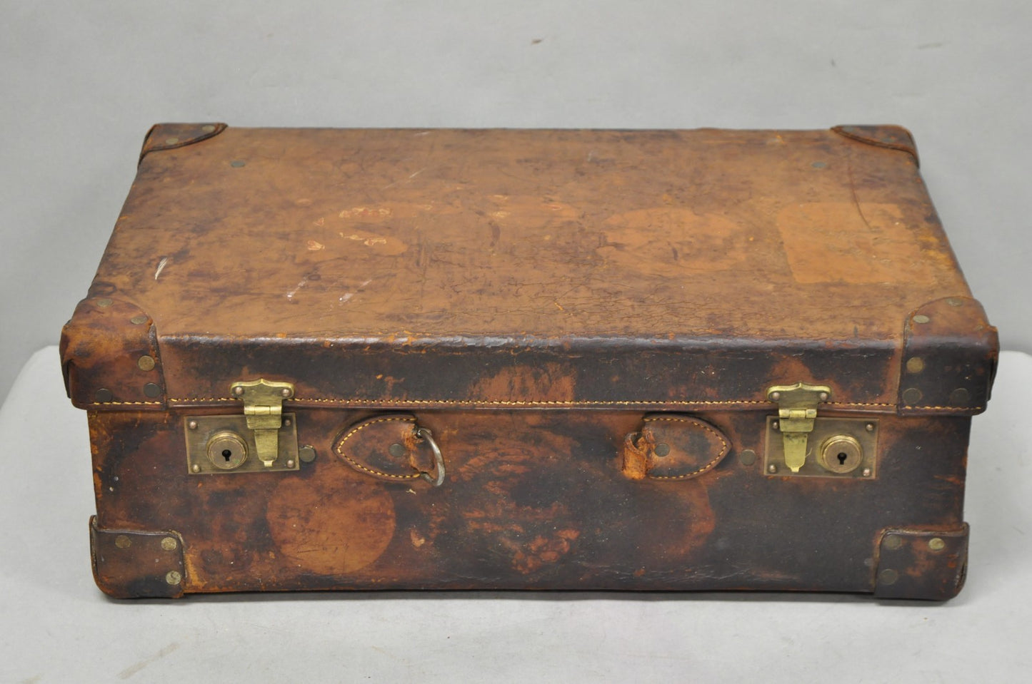 Antique Distressed Brown Leather English Art Deco 24" Suitcase Bag