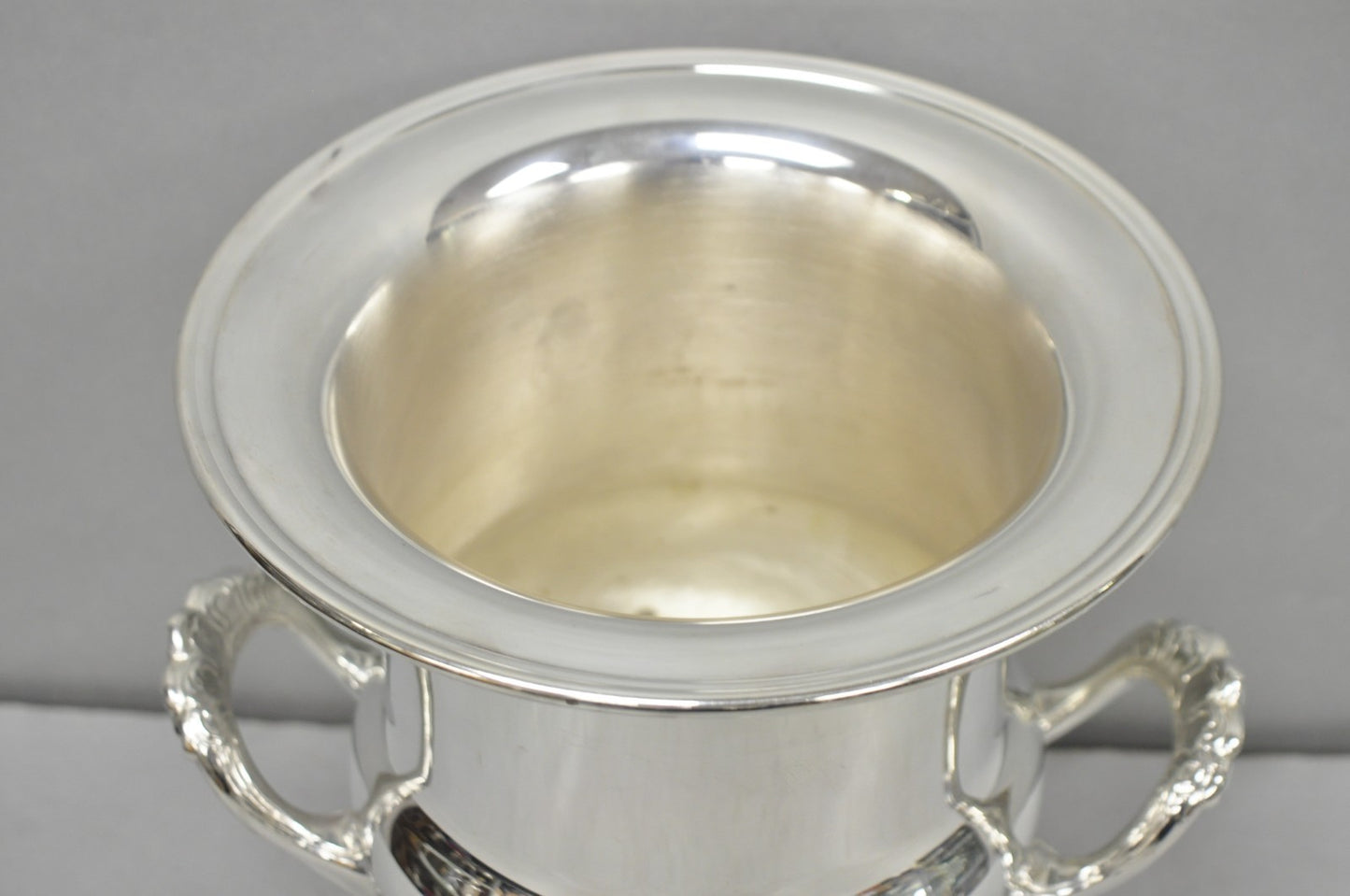 Vintage Newport Gorham Silver Plated Trophy Cup Urn Champagne Chiller Ice Bucket
