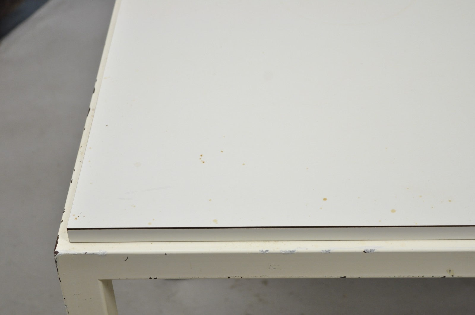 Vintage Mid Century Modern Steel Metal White Laminate Top Coffee Table Bench
