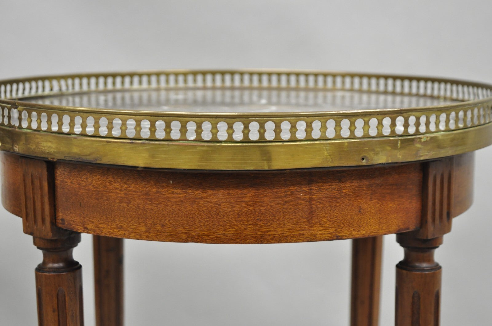 Antique French Louis XVI Round Marble Top Small Bouillotte Drinks Side Table