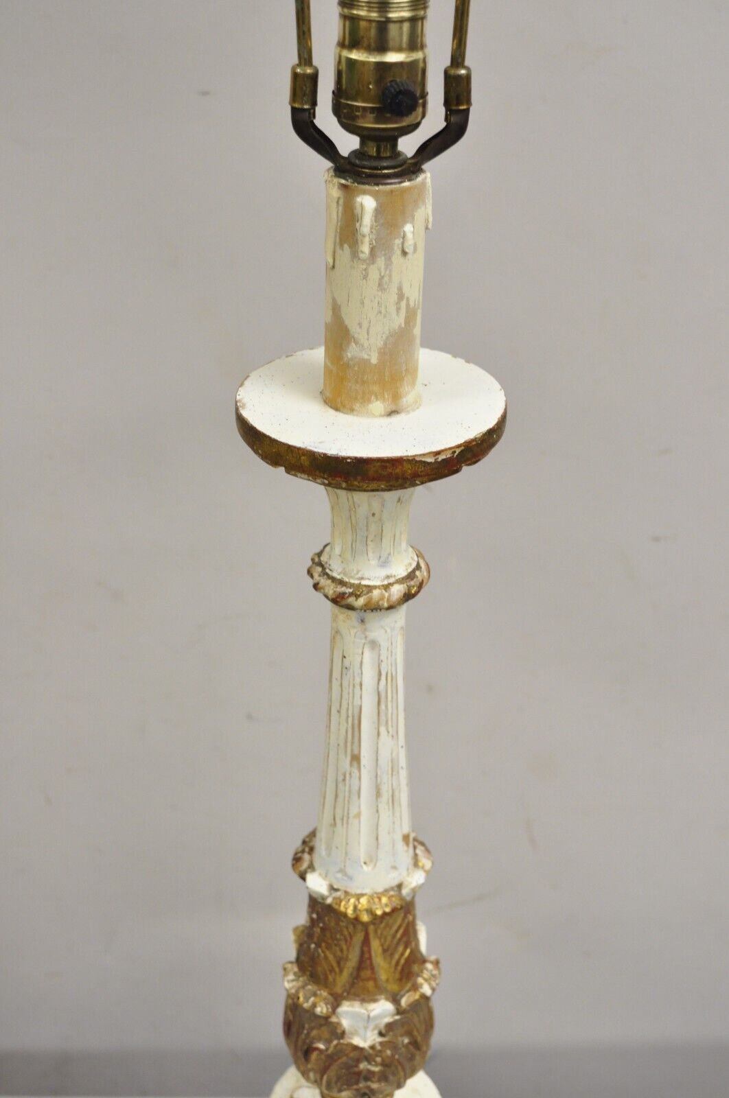 Antique Italian Neoclassical Carved Gold Giltwood White Candlestick Table Lamp