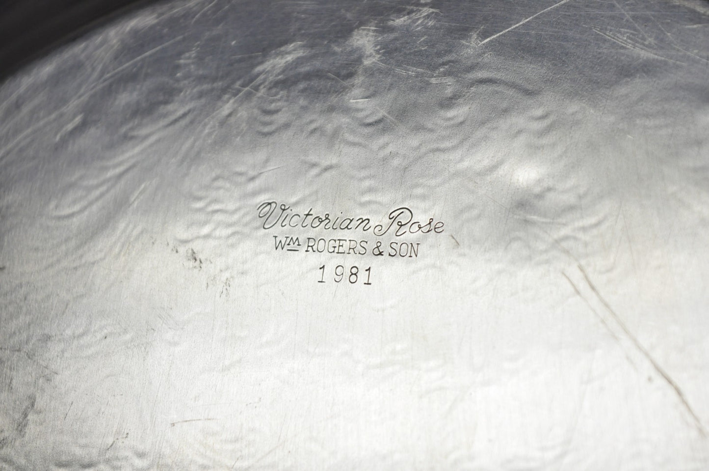 Vintage WM Rogers & Son "Victorian Rose" Silver Plated Oval Serving Platter Tray