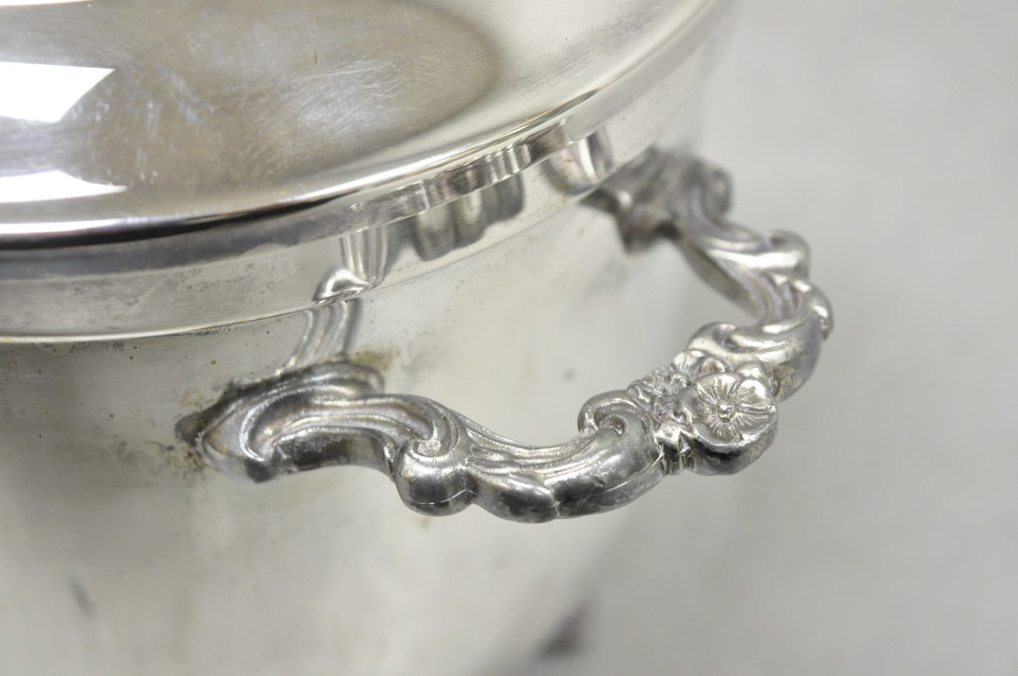 Vintage Victorian Silver Plated Footed and Covered Lidded Bar Ice Bucket