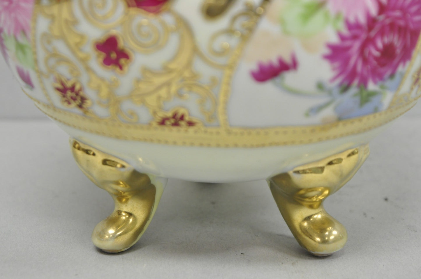 Antique Nippon Moriage Porcelain Twin Handle Ball Vase w/ Hand Painted Roses