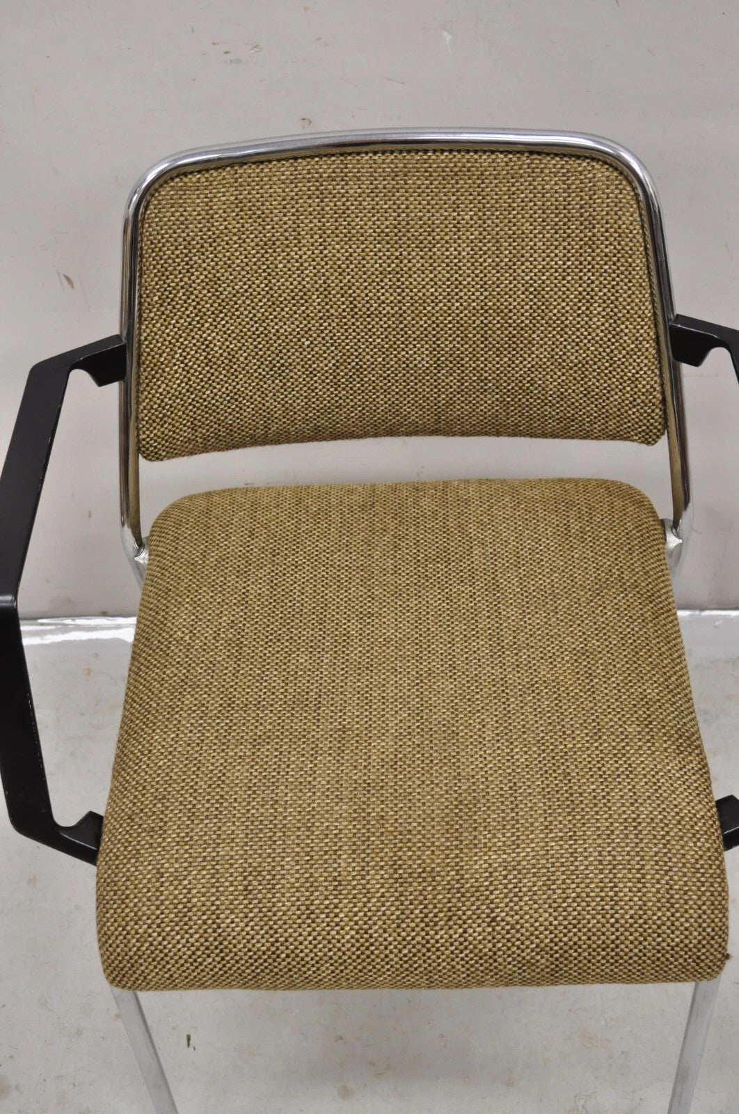 Vintage Sculpted Chrome Frame Post Mid Century Modern Office Arm Chair
