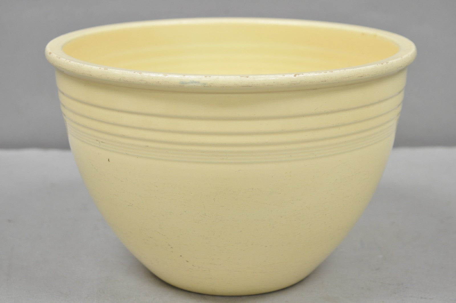 Vintage Fiesta Homer Laughlin China #7 Ivory Large Nesting Kitchen Mixing Bowl