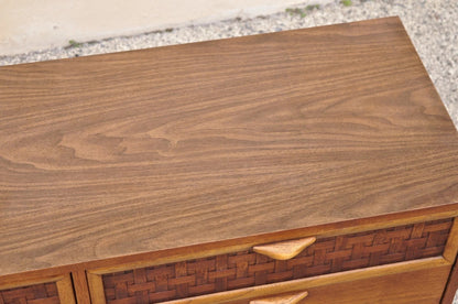 Lane Perception Altavista Mid Century Modern Walnut Laminate Top Dresser Chest