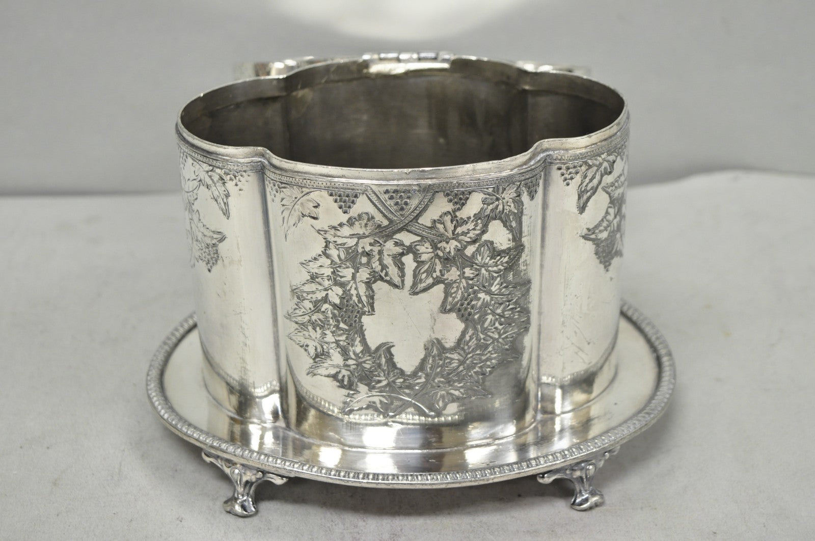 Antique Victorian Silver Plated Etched Footed Hinged Biscuit Barrel Jar on Stand