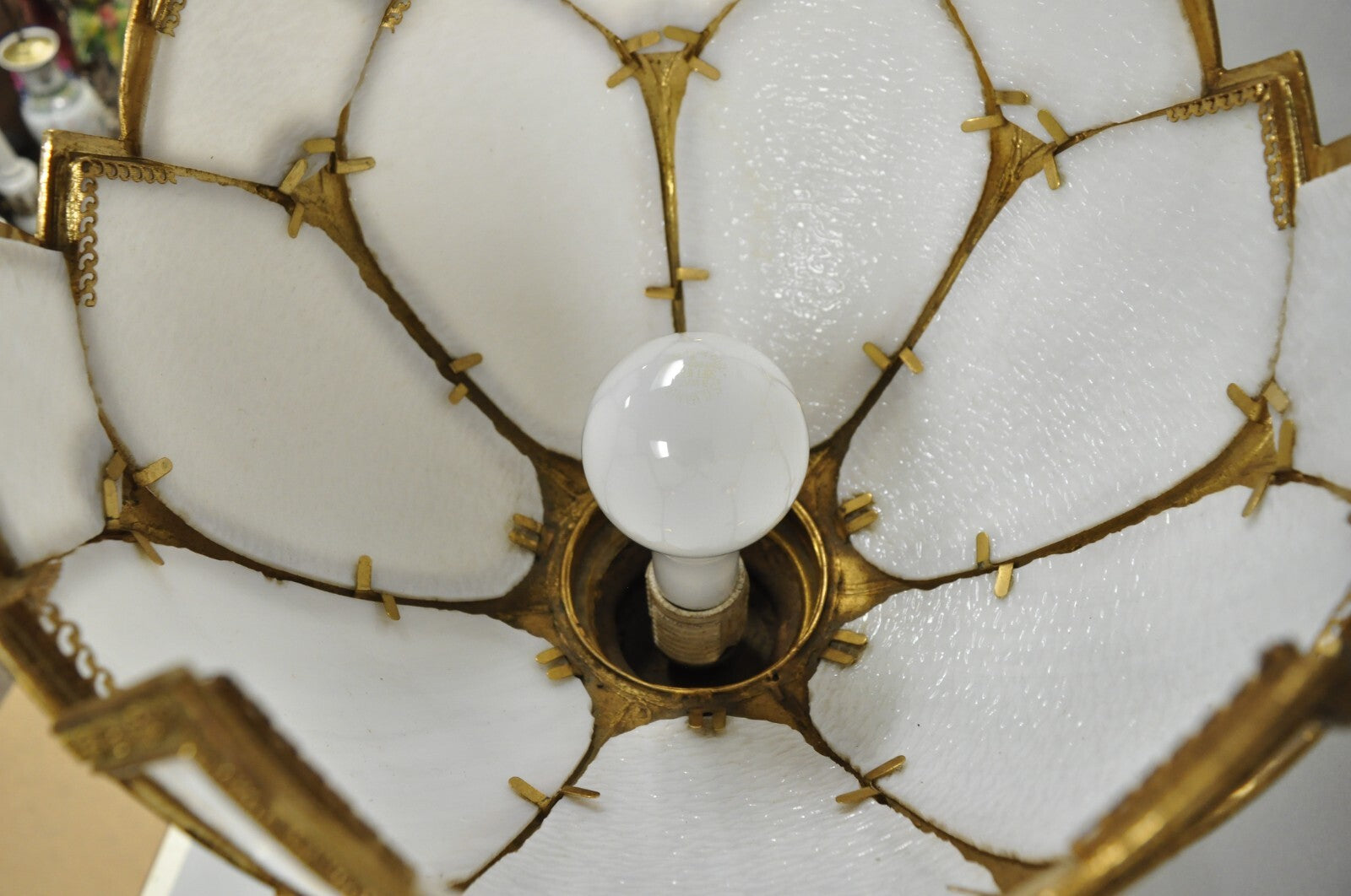 Vintage Hollywood Regency Gold Tall Candlestick Lantern Tulip Shade Table Lamp