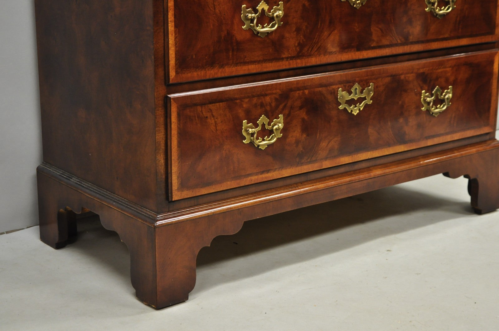 Henredon Aston Court Burl Wood Georgian Mahogany Tall Chest Highboy Dresser