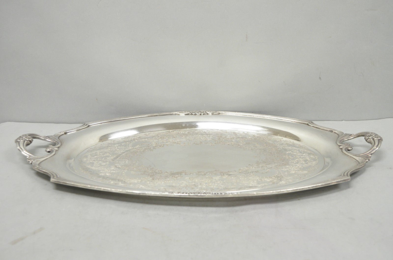 1847 Rogers Bros Eternally Yours Silver Plated Oval Serving Platter Butlers Tray