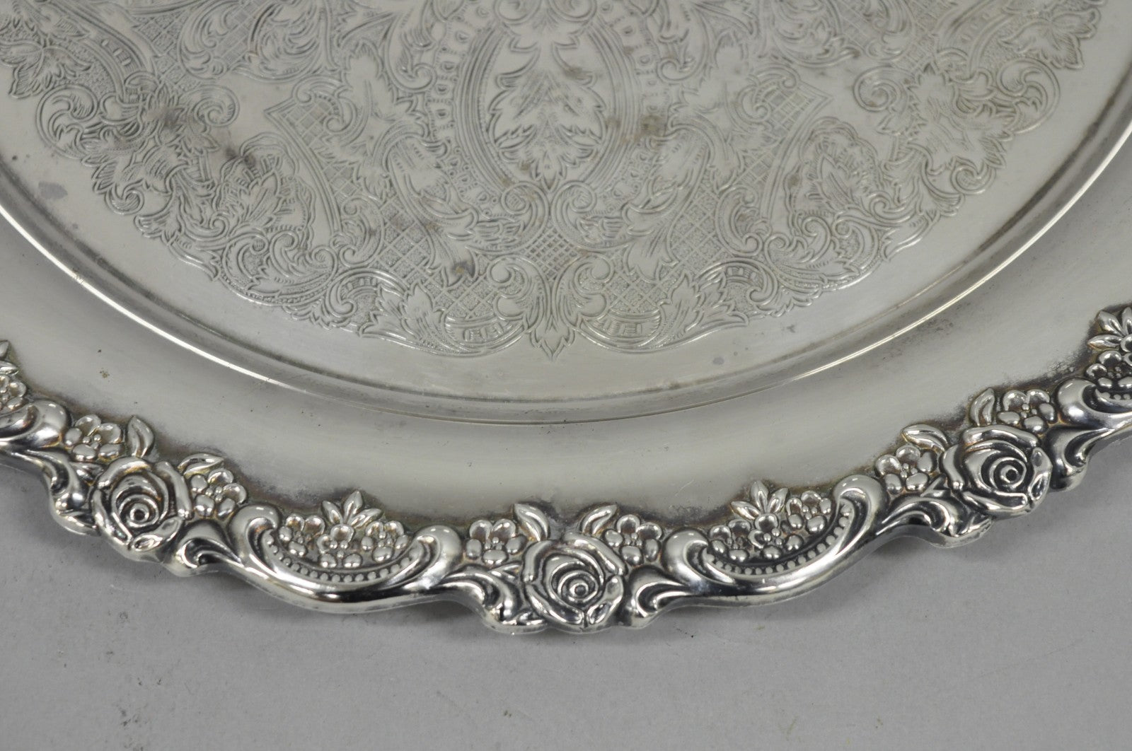 Vintage Oneida Victorian Silver Plated Twin Handle Round Bar Serving Tray
