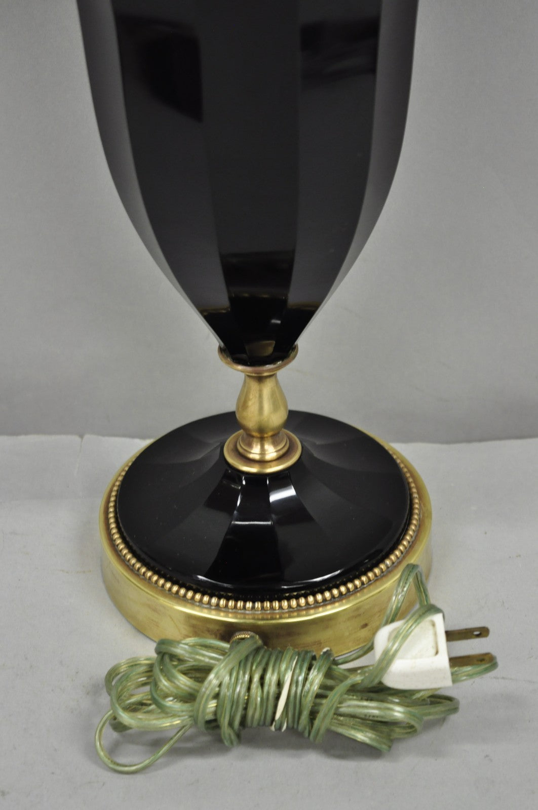 Antique French Neoclassical Black Faceted Oplalene Glass Urn Brass Table Lamp